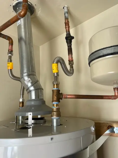 Water heater installation and plumbing repair in Tomball